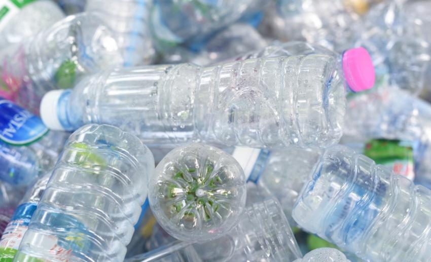 Nachhaltige Rucksäcke und Ranzen durch Upcycling aus PET-Flaschen -  Schulranzen Magazin